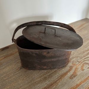 Antique metal lunch pail